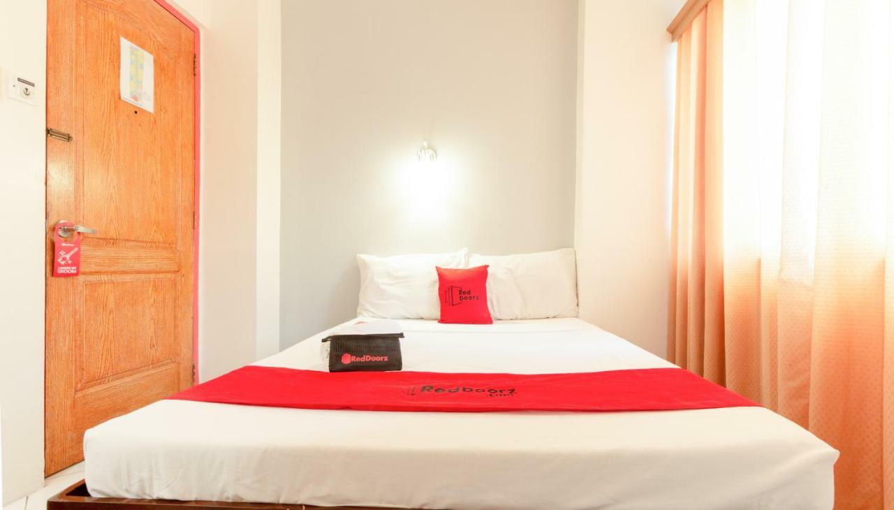 Reddoorz @ Paterno Street Tacloban Hotell Eksteriør bilde
