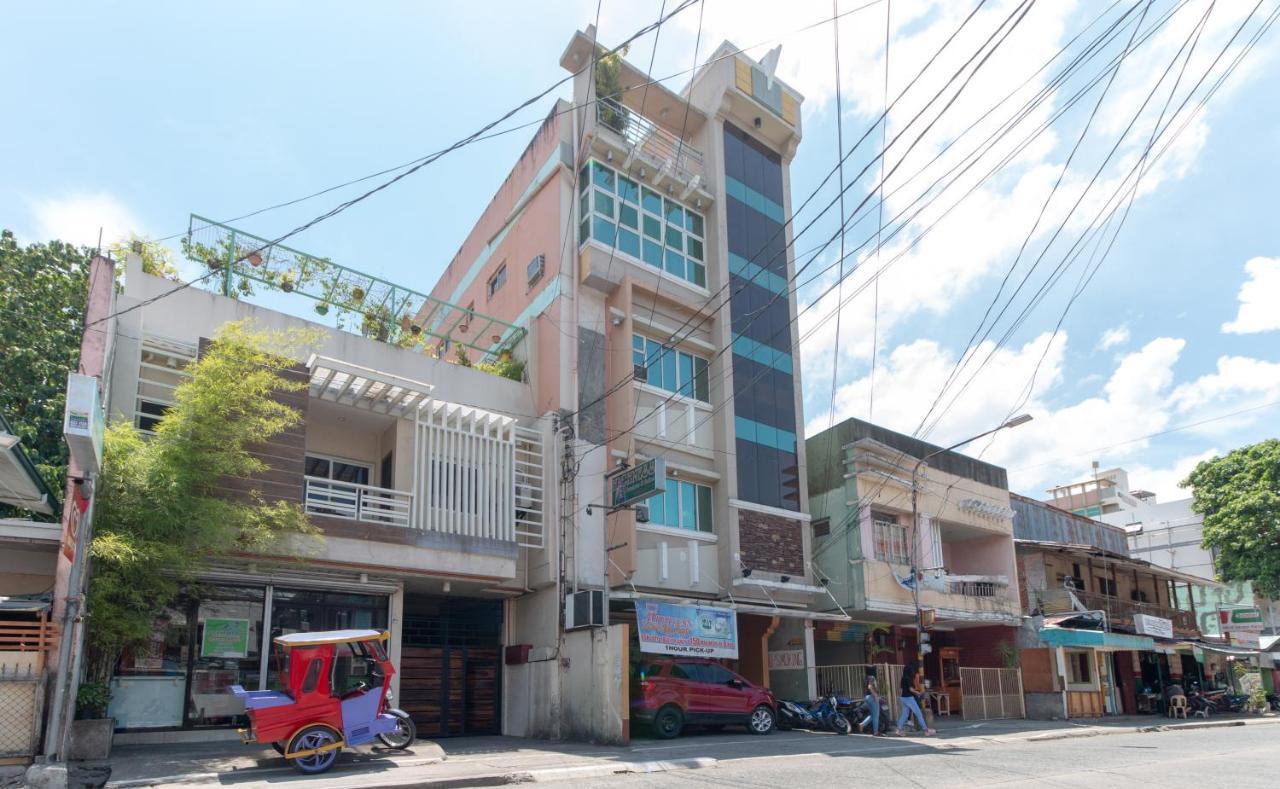 Reddoorz @ Paterno Street Tacloban Hotell Eksteriør bilde